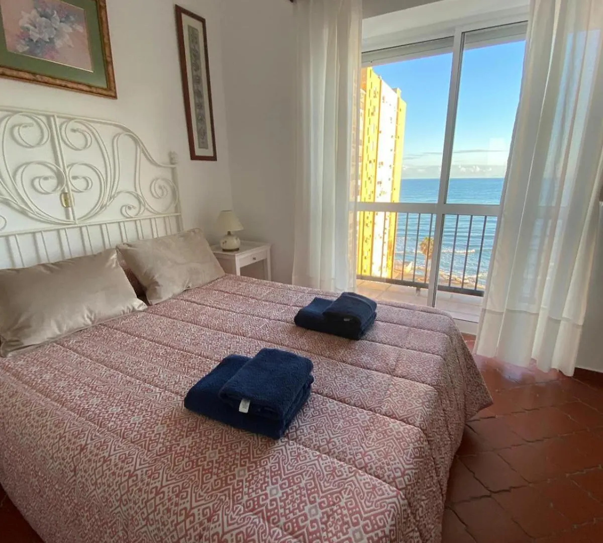 Casa Mily Front Beach & Pool By Casa Del Sol Hr Sitio de Calahonda